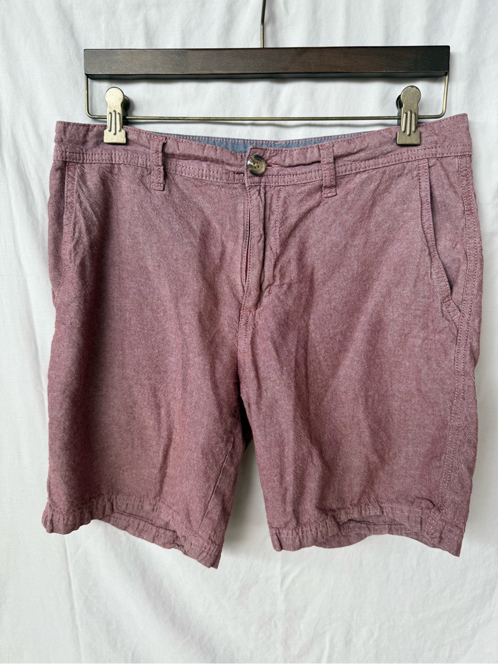 14th & Union Men's Flat-Front Shorts in Dusty Mauve